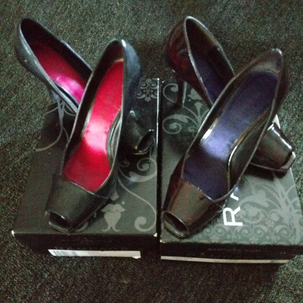 Rampage Mystic open toe pumps